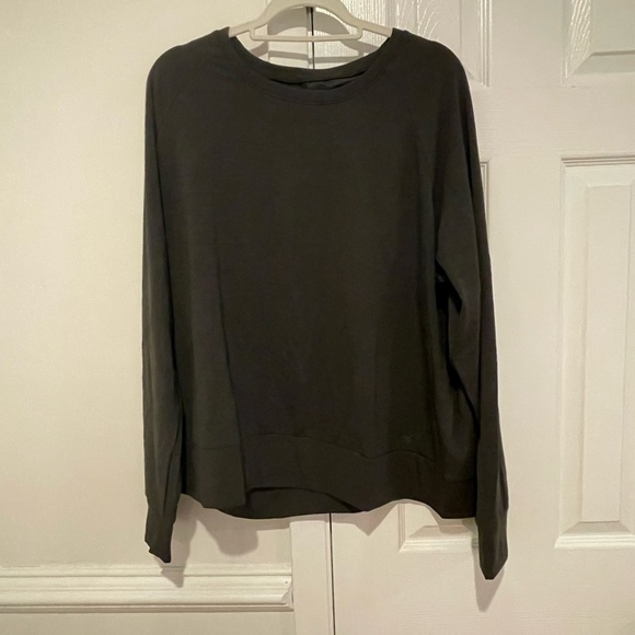 NWOT Cozy Earth Bamboo Crew Pullover Ultrasoft Long Sleeve Sleep Pajama Top - Picture 3 of 6